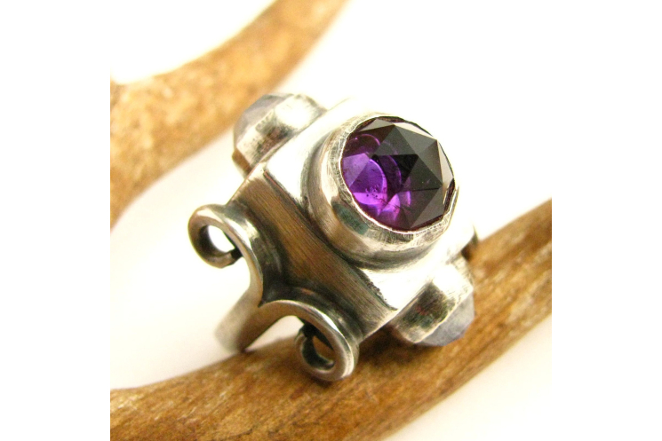 Amethyst and Moonstone Ring
