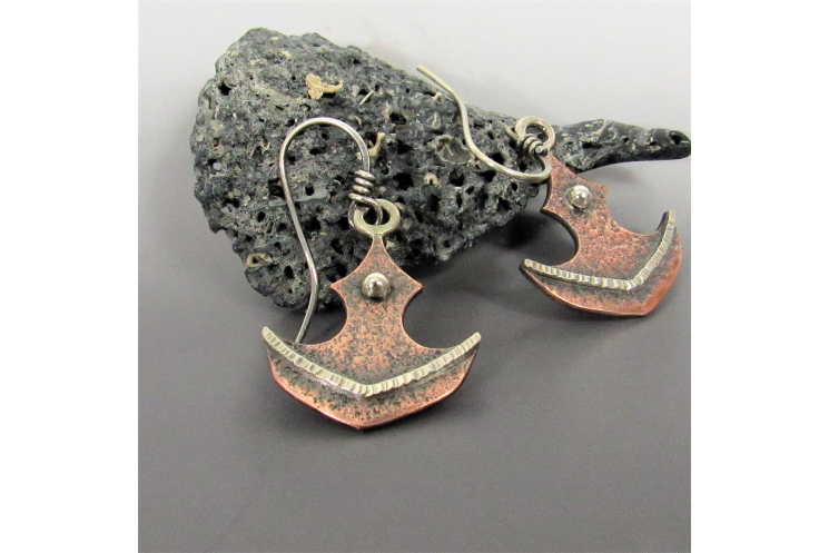 Small copper and argentium silver tribal axe dangle earrings - Image 3