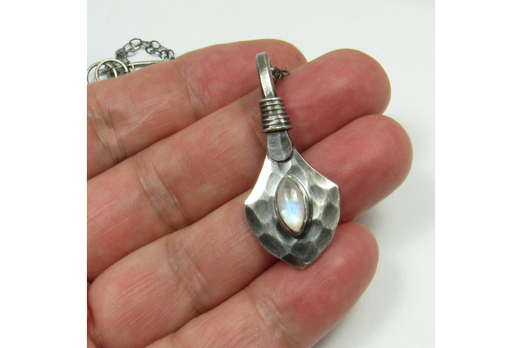 Sterling Silver Moonstone Spearpoint Talisman Necklace Image 3