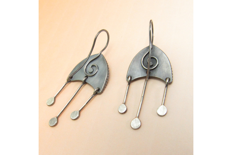 Moonstone Medusa Earrings - Image 4
