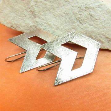 Contemporary Southwest Sterling Silver Chevron Earrings, Modern Metalsmith Jewelry By Mocahete